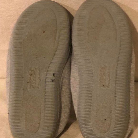 Size (XL)11-12 Dearforms Cozy Comfort Gray Slippers - Picture 6 of 8